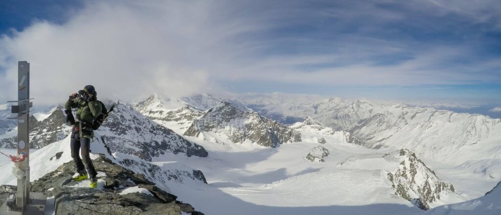 Strahlhorn (4190mslm) - Scialpinismo a Saas Fee 