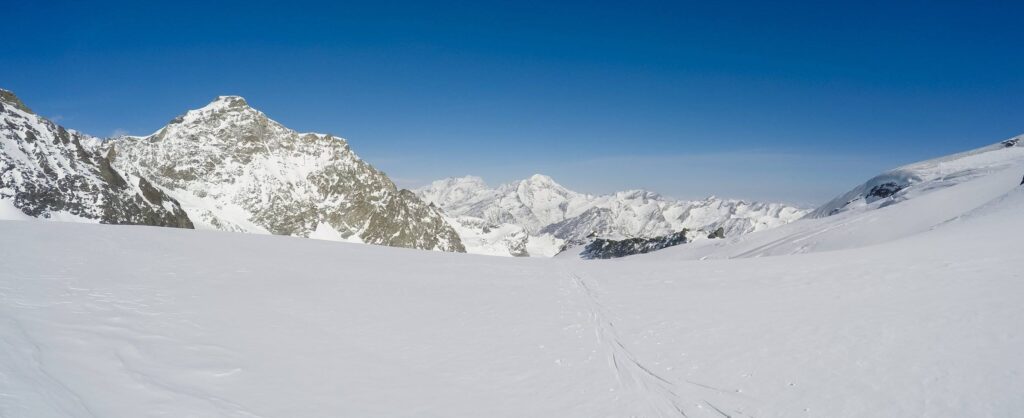 Strahlhorn (4190mslm) - Scialpinismo a Saas Fee 