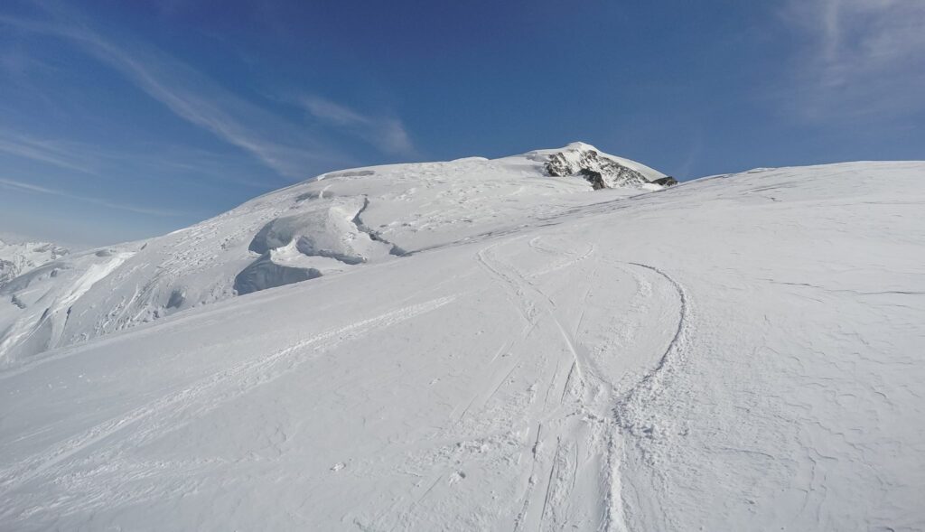 Strahlhorn (4190mslm) - Scialpinismo a Saas Fee 